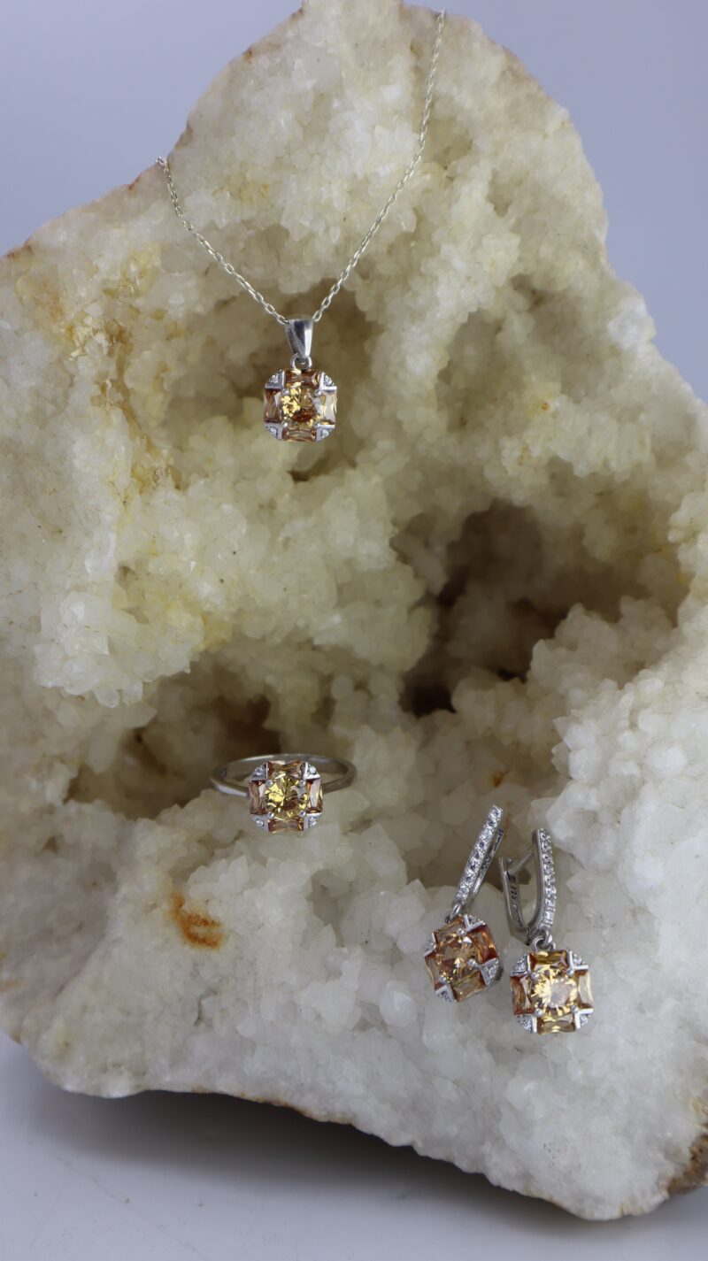 Orijinal 1. Kalite Sitrin Bereket Taşı – Para Çeken Cüzdan Taşı (Paraiba İşçilikli)